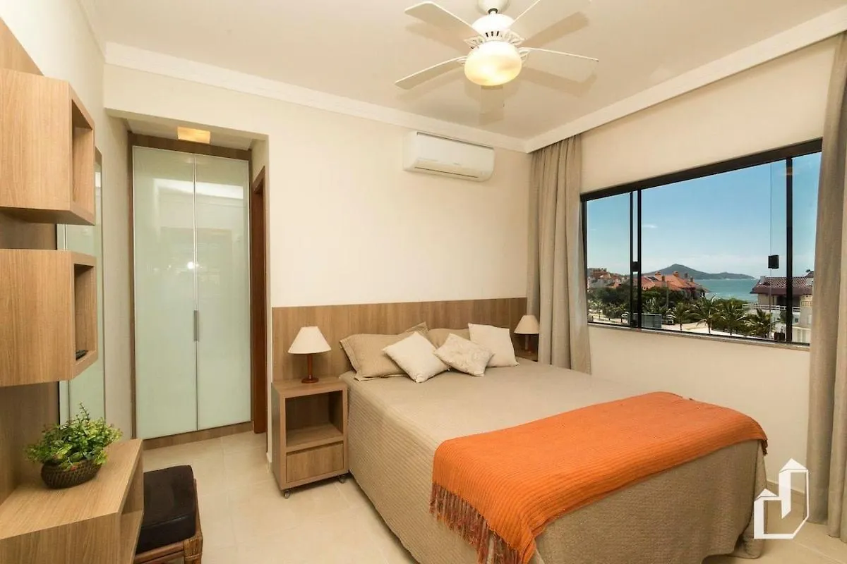 Holiday home Com 03 Suites Climatizadas E Jacuzzi Aquecida Bombinhas