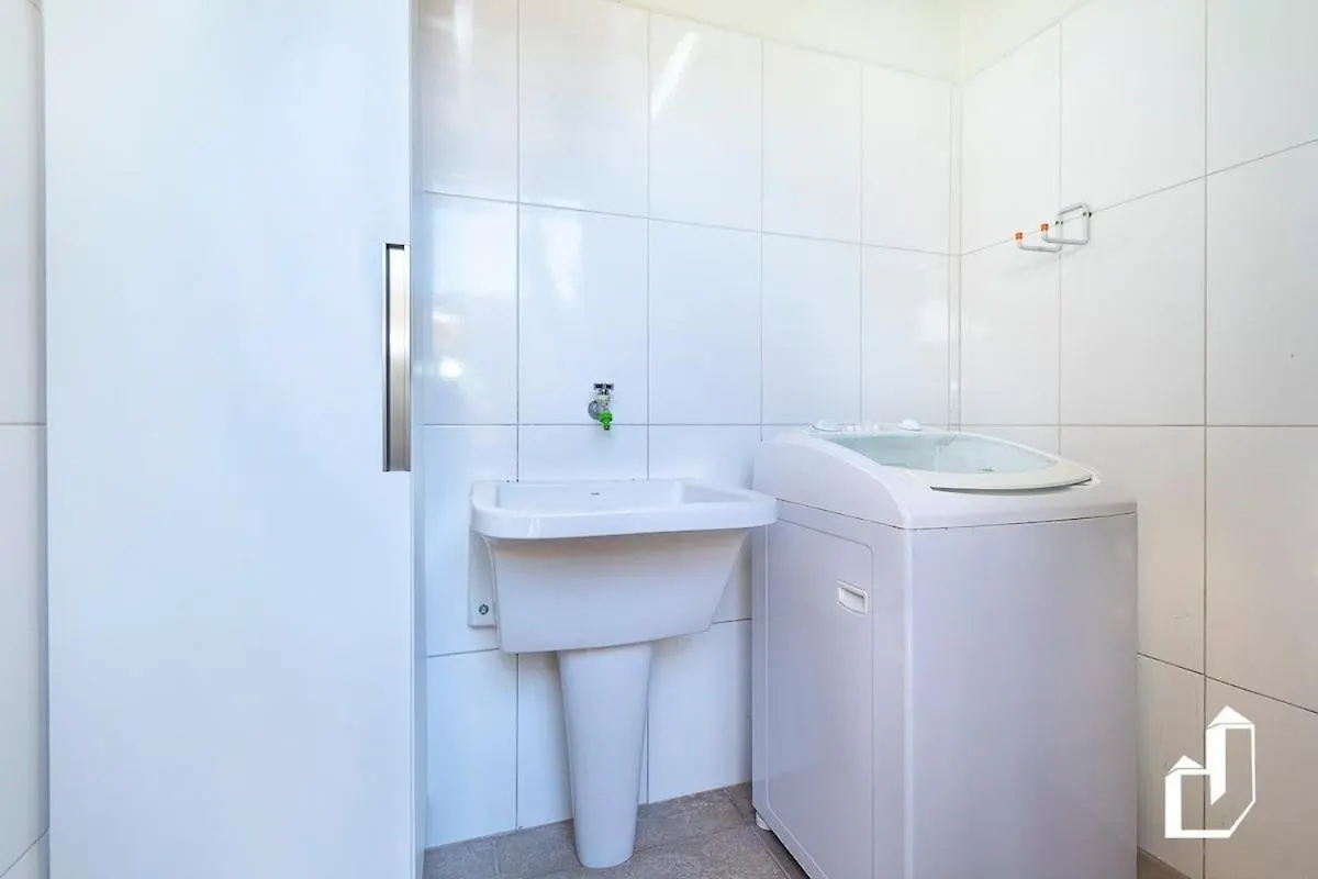 Com 03 Suites Climatizadas E Jacuzzi Aquecida Bombinhas Holiday home