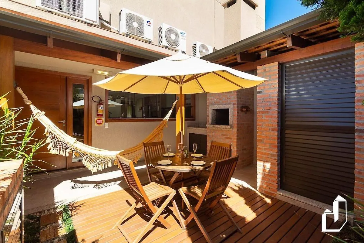 Com 03 Suites Climatizadas E Jacuzzi Aquecida Bombinhas Holiday home